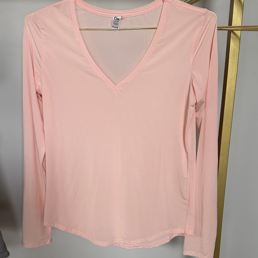 ZYIA Light Pink V-Neck Long Sleeve Top
